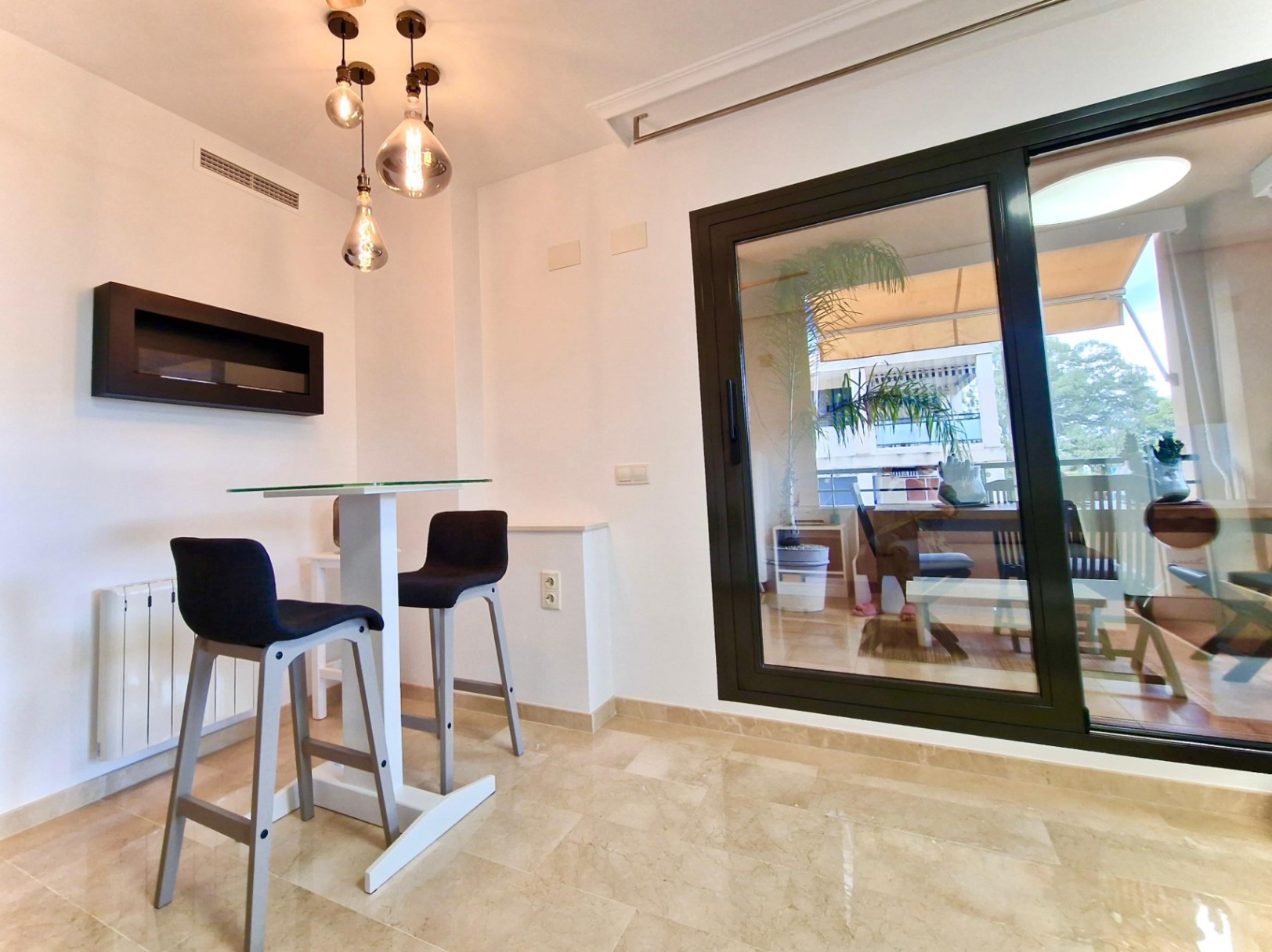 Huoneisto Denia, Alicante, Espanja 2 makuuhuonetta, 97 m2 No. 192469