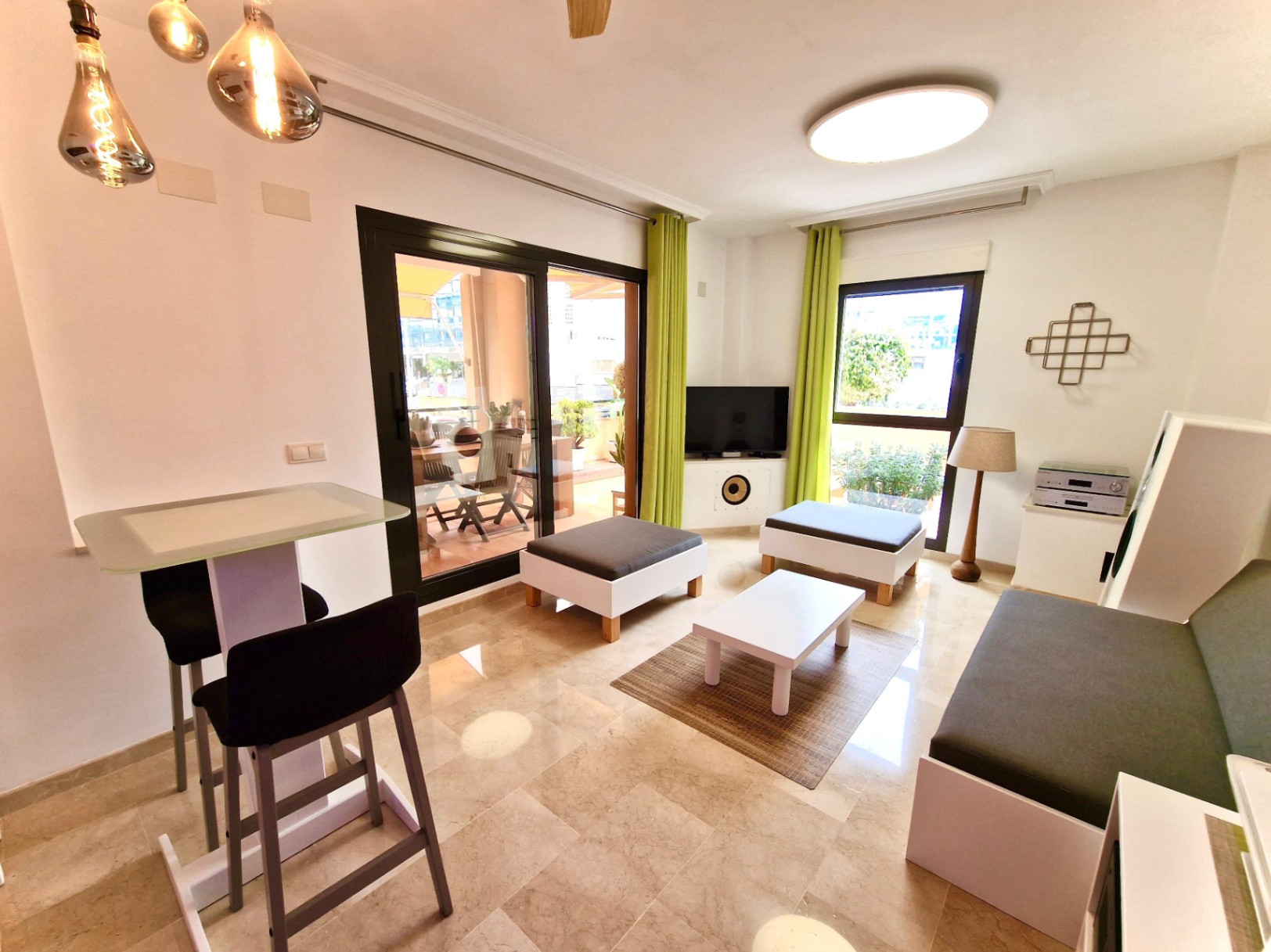 Huoneisto Denia, Alicante, Espanja 2 makuuhuonetta, 97 m2 No. 192469