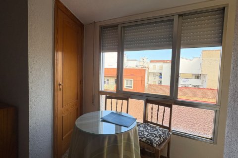 Lägenhet till salu i Denia, Alicante, Spanien 4 sovrum, 105 kvm. Nr. 192466 - foto 8