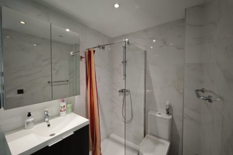 Apartment for sale in La Zenia, Alicante, Spain 2 bedrooms, 73 sq.m. No. 192463 - photo 17