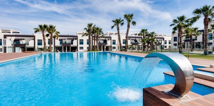 Apartment in La Zenia, Alicante, Spain 2 bedrooms, 73 sq.m. No. 192463