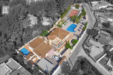 Villa in vendita Denia, Alicante, Spagna 11 camere da letto, 896 mq. N° 80665 - foto 1