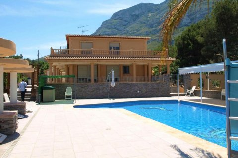 Villa in vendita Denia, Alicante, Spagna 11 camere da letto, 896 mq. N° 80665 - foto 2