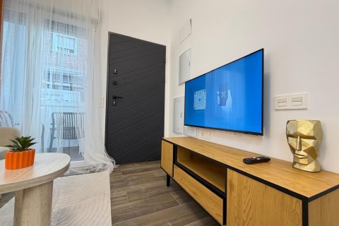 Продажа квартиры в Торревьеха, Аликанте, Испания 2 спальни, 59м2 №184241 - фото 12