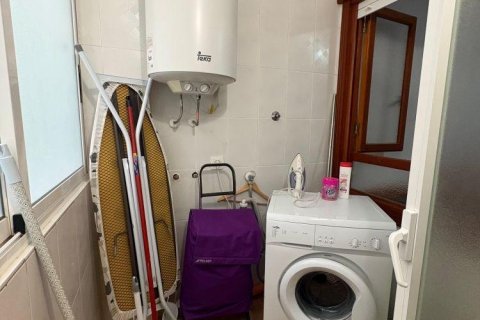 Wohnung zum Verkauf in Torrevieja, Alicante, Spanien 2 Schlafzimmer, 90 m2 Nr. 184247 - Foto 2