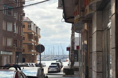 Wohnung zum Verkauf in Torrevieja, Alicante, Spanien 2 Schlafzimmer, 90 m2 Nr. 184247 - Foto 6