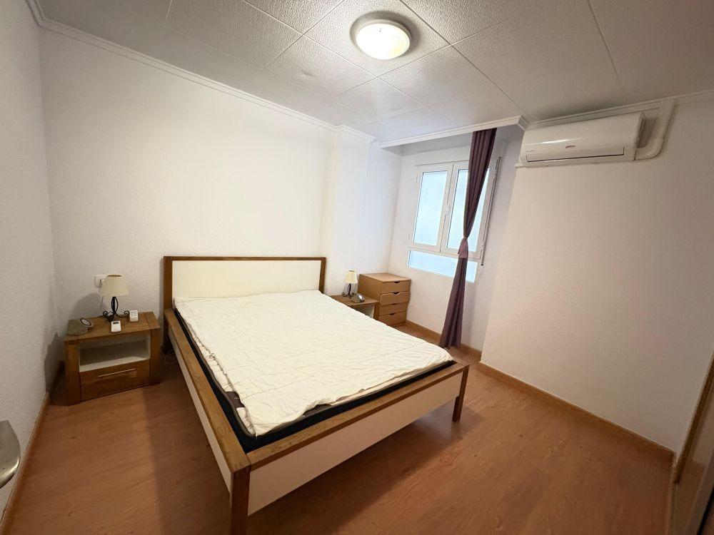 Wohnung in Torrevieja, Alicante, Spanien 2 Schlafzimmer, 90 m2 Nr. 184247