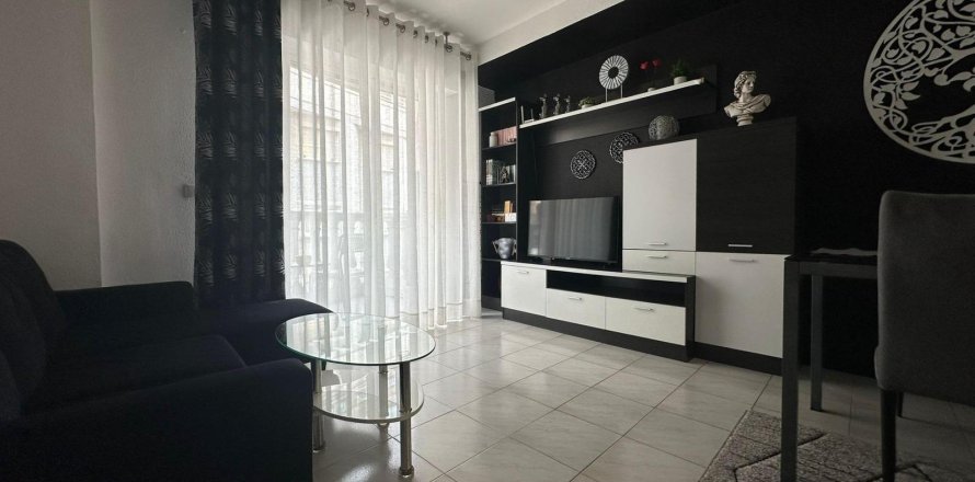 Wohnung in Torrevieja, Alicante, Spanien 2 Schlafzimmer, 69 m2 Nr. 184242
