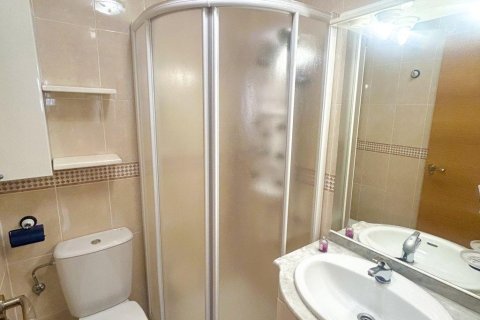 Apartment for sale in Torrevieja, Alicante, Spain 2 bedrooms, 65 sq.m. No. 184246 - photo 7