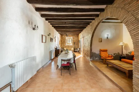 House for sale in Piera, Barcelona, Spain 11 bedrooms, 1434 sq.m. No. 177857 - photo 17