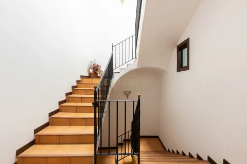 House for sale in Piera, Barcelona, Spain 11 bedrooms, 1434 sq.m. No. 177857 - photo 22