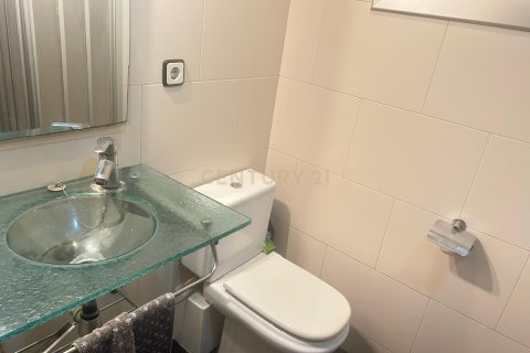 Wohnung zum Verkauf in Barcelona, Spanien 3 Schlafzimmer, 75 m2 Nr. 177855 - Foto 5