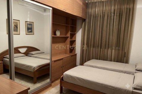 Wohnung zum Verkauf in Barcelona, Spanien 3 Schlafzimmer, 75 m2 Nr. 177855 - Foto 3