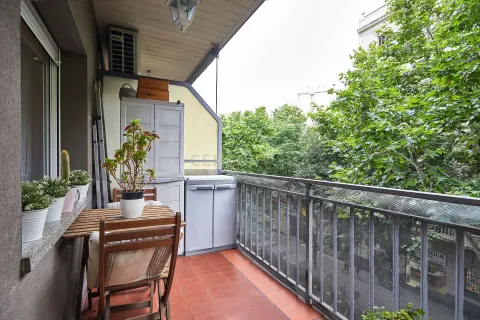 Wohnung zum Verkauf in Barcelona, Spanien 4 Schlafzimmer, 84 m2 Nr. 177856 - Foto 2