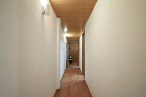 Wohnung zum Verkauf in Barcelona, Spanien 4 Schlafzimmer, 84 m2 Nr. 177856 - Foto 19