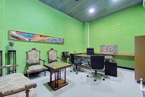 Komerciāls īpašums pārdošanā Onda, Castellon, Spānijā 7 istabas, 140 m2 Nr. 152924 - attēls 3