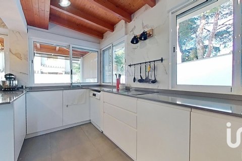 Kamienica w Benicasim, Castellon, Hiszpania 4 sypialnie, 237 mkw. nr 152922 – zdjęcie 7