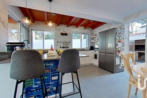 Kamienica w Benicasim, Castellon, Hiszpania 4 sypialnie, 237 mkw. nr 152922 – zdjęcie 4