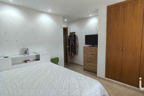 Dom w Almazora, Castellon, Hiszpania 4 sypialnie, 173 mkw. nr 152920 – zdjęcie 17