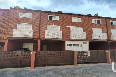 Dom w Almazora, Castellon, Hiszpania 4 sypialnie, 173 mkw. nr 152920 – zdjęcie 3