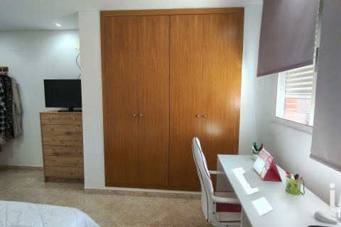 Dom w Almazora, Castellon, Hiszpania 4 sypialnie, 173 mkw. nr 152920 – zdjęcie 18