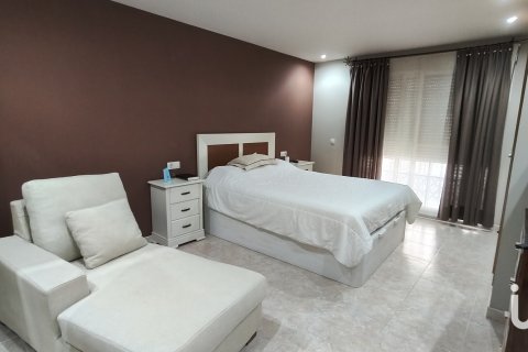 Dom w Almazora, Castellon, Hiszpania 4 sypialnie, 173 mkw. nr 152920 – zdjęcie 11