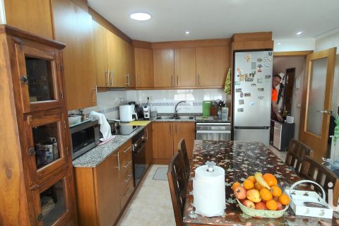 Dom w Almazora, Castellon, Hiszpania 4 sypialnie, 173 mkw. nr 152920 – zdjęcie 6