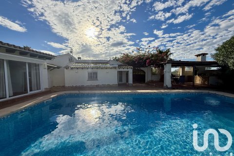 Сasa en venta en Teulada, Alicante, España 4 dormitorios, 212 m2 No. 152926 - foto 3