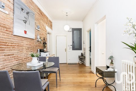 Apartment for sale in Barcelona, Spain 2 bedrooms, 111 sq.m. No. 152923 - photo 5