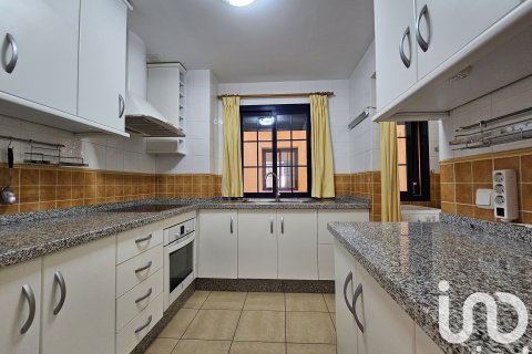 Apartamento en venta en Almuñécar, Granada, España 2 dormitorios,  No. 152925 - foto 8