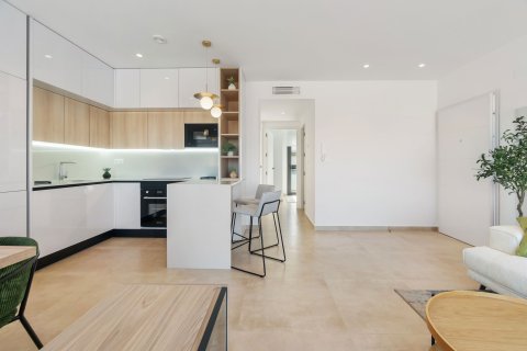 Bungalow w Torrevieja, Alicante, Hiszpania 2 sypialnie, 146 mkw. nr 163542 – zdjęcie 23