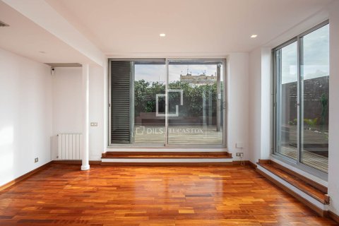 Dzīvoklis pārdošanā Barcelona, Spānijā 2 istabas, 128 m2 Nr. 150332 - attēls 3