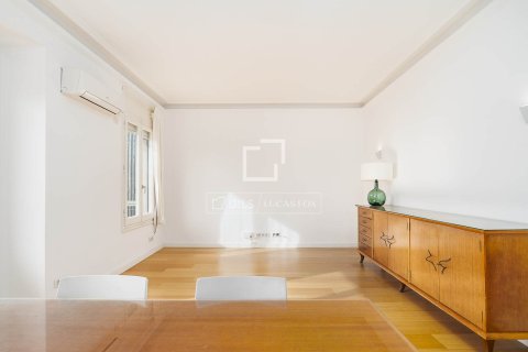 Apartment à vendre à Barcelona, Espagne, 2 chambres, 90 m2 No. 150331 - photo 14