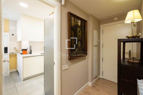 Dzīvoklis pārdošanā Barcelona, Spānijā 3 istabas, 85 m2 Nr. 150334 - attēls 8
