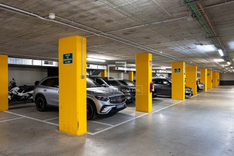 Dzīvoklis pārdošanā Barcelona, Spānijā 3 istabas, 85 m2 Nr. 150334 - attēls 21