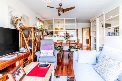 Villa for sale in Sitges, Barcelona, Spain 4 bedrooms, 195 sq.m. No. 150330 - photo 29