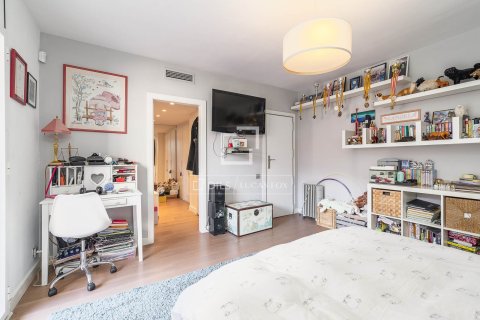 Dzīvoklis pārdošanā Barcelona, Spānijā 6 istabas, 320 m2 Nr. 150329 - attēls 12