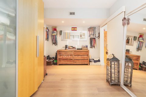 Dzīvoklis pārdošanā Barcelona, Spānijā 6 istabas, 320 m2 Nr. 150329 - attēls 24