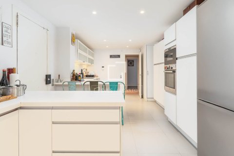 Dzīvoklis pārdošanā Barcelona, Spānijā 6 istabas, 320 m2 Nr. 150329 - attēls 10