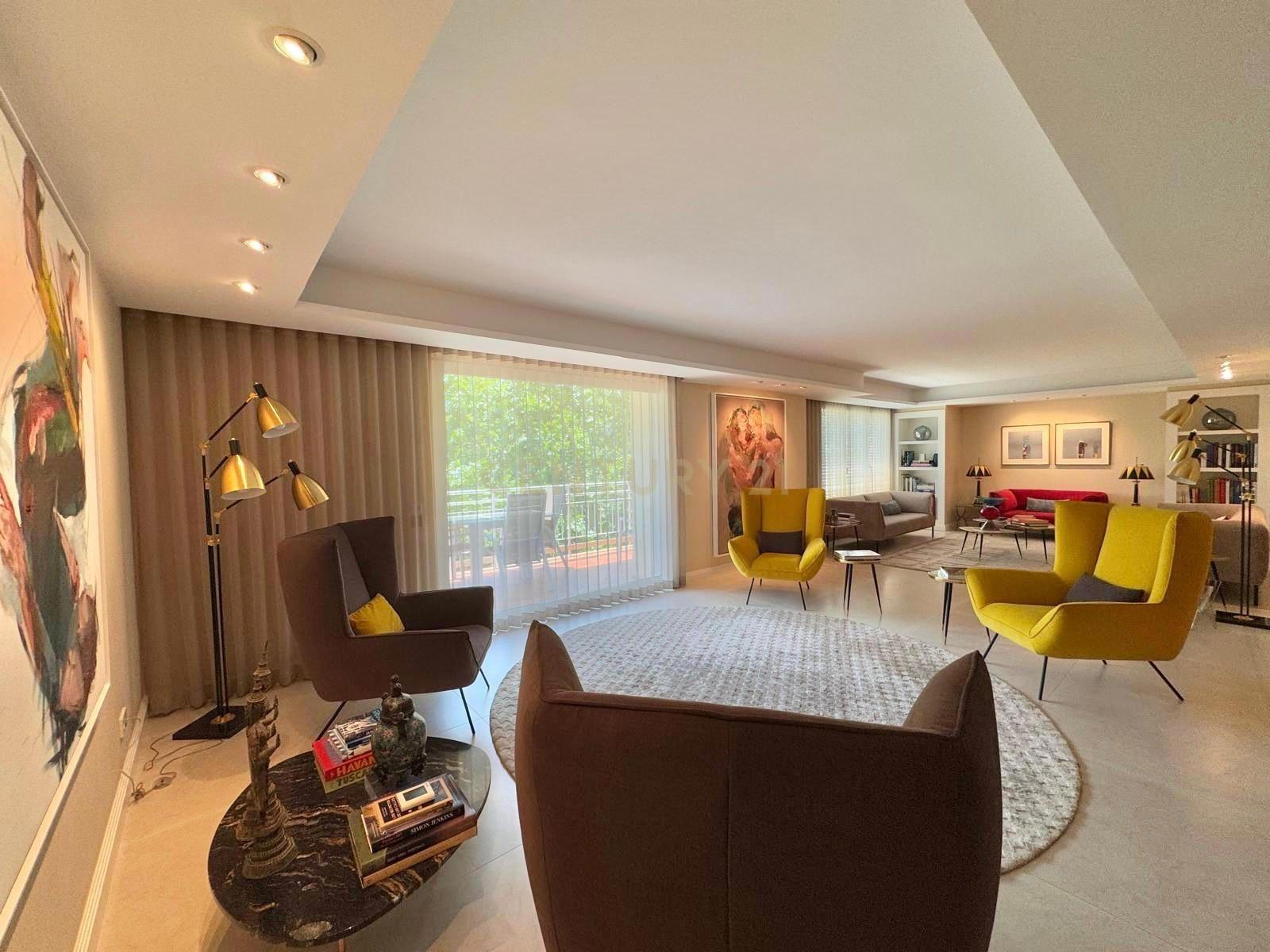 Wohnung in Barcelona, Spanien 4 Schlafzimmer, 343 m2 Nr. 167119