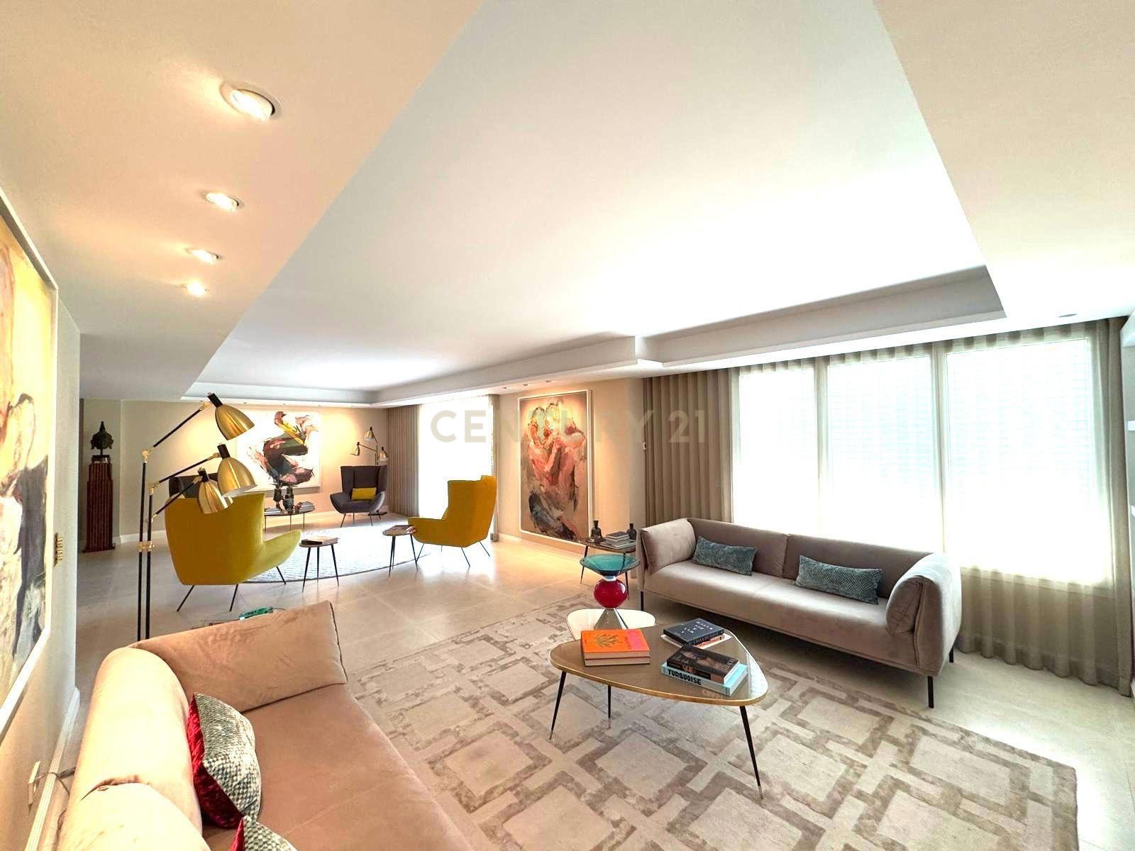 Wohnung in Barcelona, Spanien 4 Schlafzimmer, 343 m2 Nr. 167119