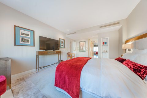 Apartamento en venta en Barcelona, España 4 dormitorios, 343 m2 No. 167119 - foto 23