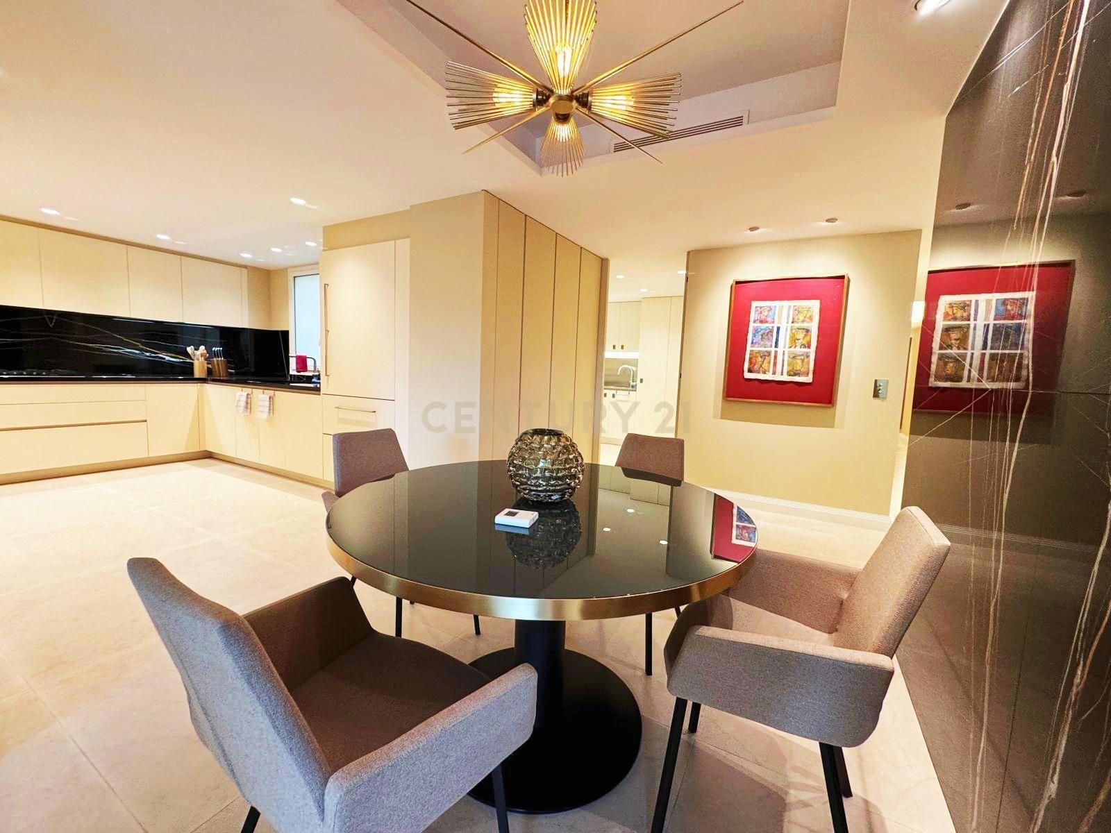 Wohnung in Barcelona, Spanien 4 Schlafzimmer, 343 m2 Nr. 167119