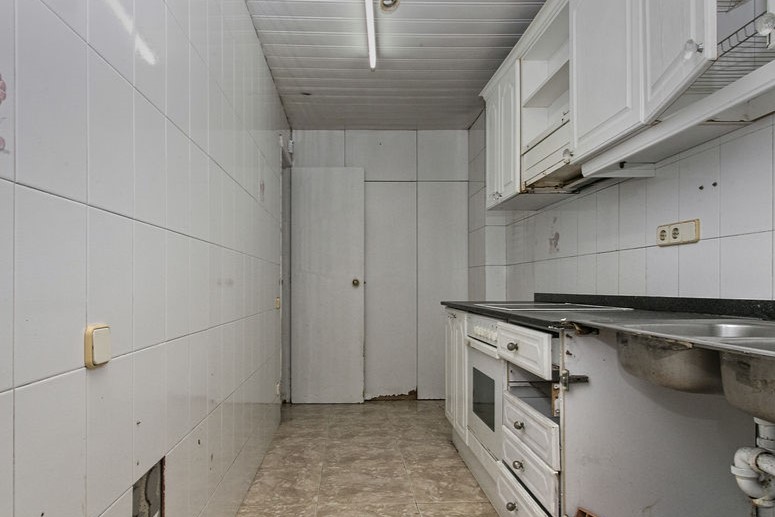 Apartamento en Rubí, Barcelona, España 3 dormitorios, 80 m2 No. 167114