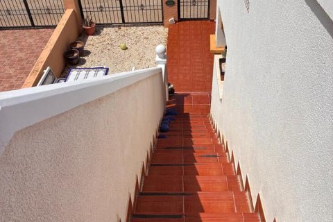 Casa adosada en venta en Alicante, España 2 dormitorios, 62 m2 No. 192028 - foto 9