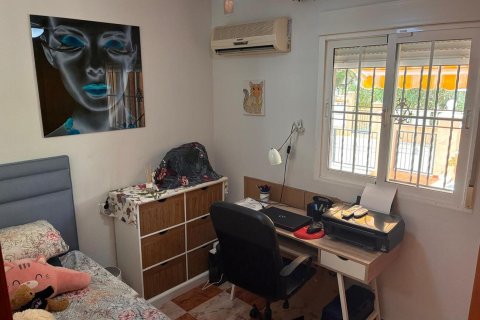 Casa adosada en venta en Alicante, España 2 dormitorios, 62 m2 No. 192028 - foto 22