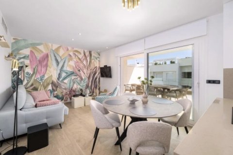 Apartamento en venta en Algorfa, Alicante, España 2 dormitorios, 77 m2 No. 192024 - foto 2