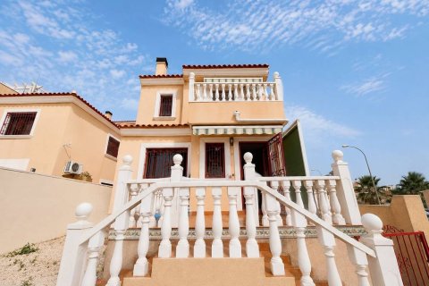 Villa en venta en Villamartin, Alicante, España 2 dormitorios, 77 m2 No. 192026 - foto 4