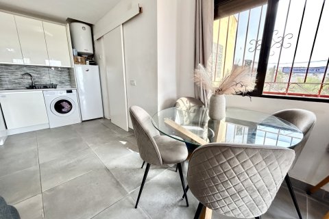 Villa en venta en Villamartin, Alicante, España 2 dormitorios, 77 m2 No. 192026 - foto 9