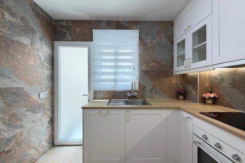 Apartamento en venta en Torrevieja, Alicante, España 3 dormitorios, 100 m2 No. 192029 - foto 11
